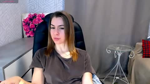 Snapshot of _naughty_megan_ chatting on February 20, 2025, 10:37 am Megan online show from February 20, 2025, 10:37 am