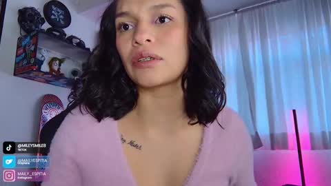 Snapshot of _nickmai chatting on January 6, 2025, 10:15 pm Mai MODEL INDEPENT online show from January 6, 2025, 10:15 pm