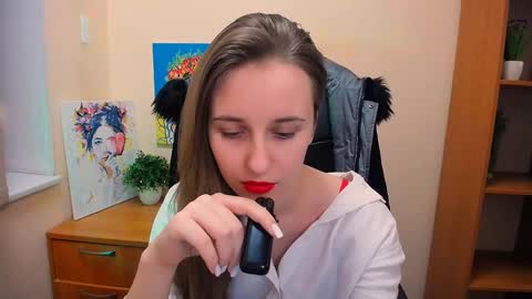 Nica online show from February 18, 2025, 12:39 pm