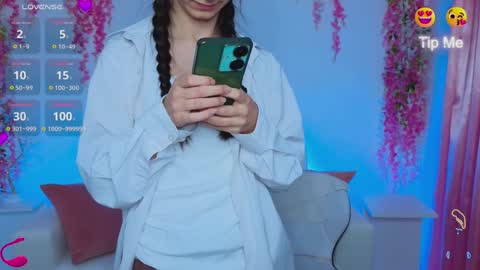 Nika online show from December 4, 2024, 11:35 pm