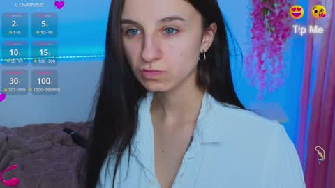 Nika online show from December 6, 2024, 5:44 pm