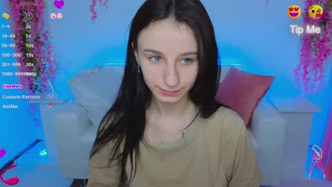 Nika online show from December 9, 2024, 2:06 pm