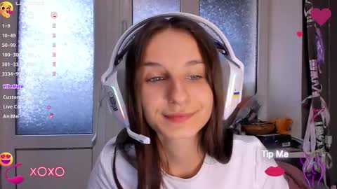 Nika online show from September 15, 2025, 3:23 pm