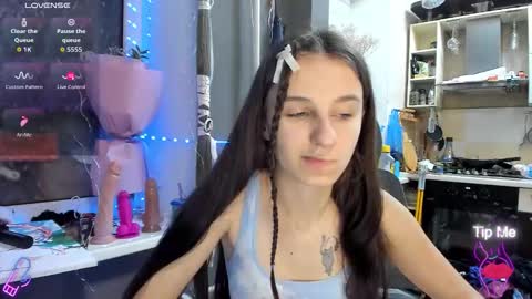 Nika online show from November 28, 2025, 4:09 pm