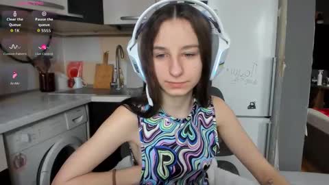 Nika online show from March 4, 2026, 8:42 am