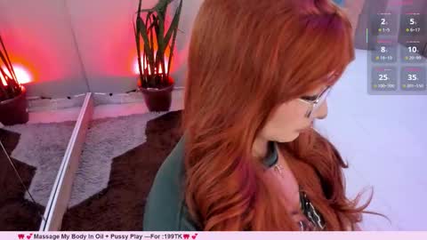 Snapshot of _nina_sweet chatting on October 25, 2025, 12:13 pm   online show from October 25, 2025, 12:13 pm