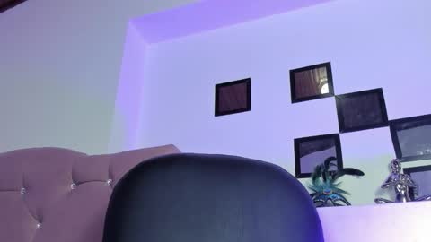 Noa Smith online show from November 20, 2025, 10:15 am