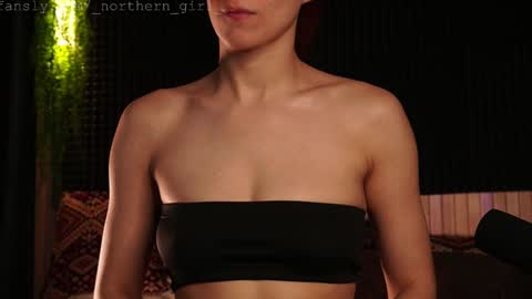 Lady Jess from house of Dragonborns online show from November 14, 2025, 3:22 pm