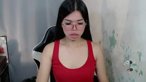 _odette22 online show from August 5, 2026, 1:14 pm