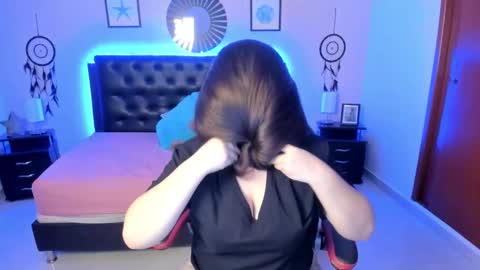 Olivia jones online show from March 7, 2026, 12:24 pm