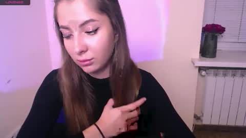 Olivia online show from October 4, 2025, 10:24 am