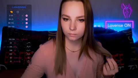 Snapshot of _pando4ka_ chatting on December 29, 2024, 7:43 pm  pando4ka  online show from December 29, 2024, 7:43 pm