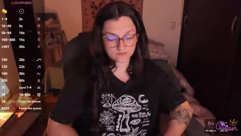 Snapshot of _peach__ chatting on March 14, 2026, 4:07 am violeta ig online show from March 14, 2026, 4:07 am