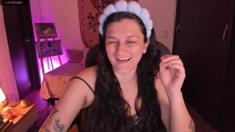 Snapshot of _peach__ chatting on March 15, 2026, 3:34 am violeta ig online show from March 15, 2026, 3:34 am