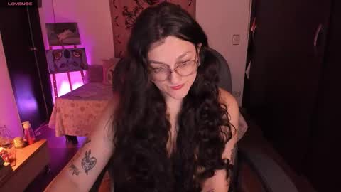 Snapshot of _peach__ chatting on March 29, 2026, 10:54 pm violeta ig online show from March 29, 2026, 10:54 pm