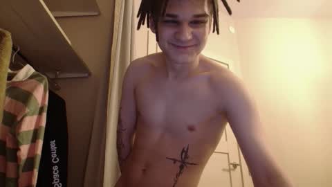 Willie online show from December 13, 2025, 8:04 pm