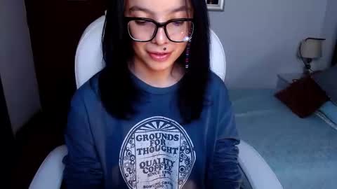 Snapshot of _phia chatting on February 18, 2026, 2:51 am Sophia online show from February 18, 2026, 2:51 am