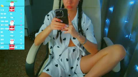 Ilona online show from December 30, 2024, 3:36 am