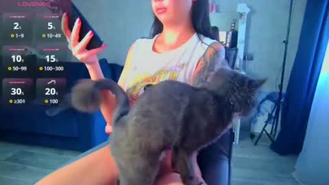 Ilona online show from July 17, 2026, 1:51 pm