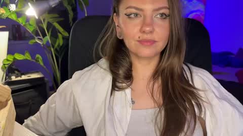  HADLY today day-off see u online 0112  online show from January 28, 2025, 8:58 pm