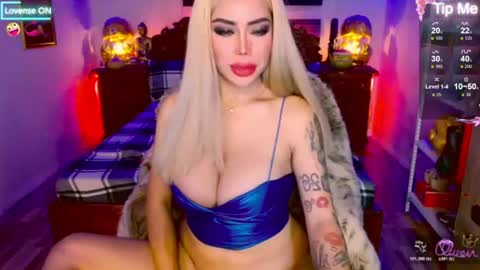 Hi my name is selinaim glad to meet everyone here  online show from June 29, 2026, 6:30 am