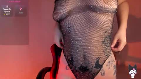 Snapshot of _rachell1 chatting on October 26, 2025, 12:11 pm Stefany online show from October 26, 2025, 12:11 pm