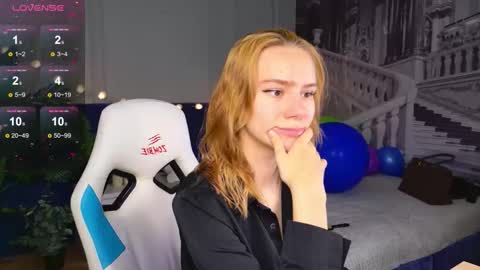 im Amy online show from September 22, 2025, 6:04 am