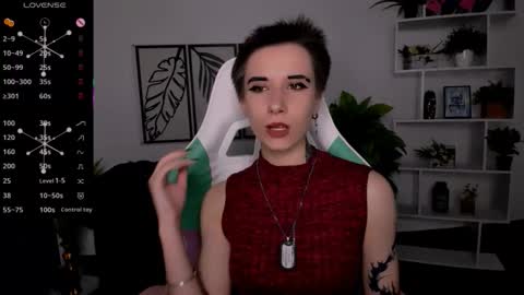 Snapshot of _rein_ramm chatting on September 28, 2025, 7:19 pm Rein online show from September 28, 2025, 7:19 pm