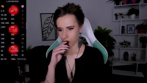 Snapshot of _rein_ramm chatting on October 2, 2025, 8:27 pm Rein online show from October 2, 2025, 8:27 pm