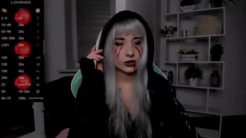 Snapshot of _rein_ramm chatting on October 19, 2025, 8:31 pm Rein online show from October 19, 2025, 8:31 pm