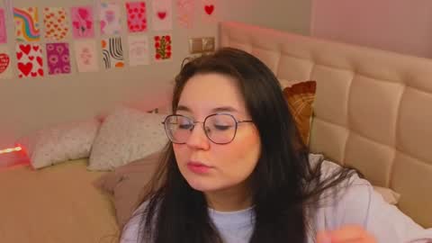 LISSAPVT IS OPEN online show from February 9, 2025, 3:32 am