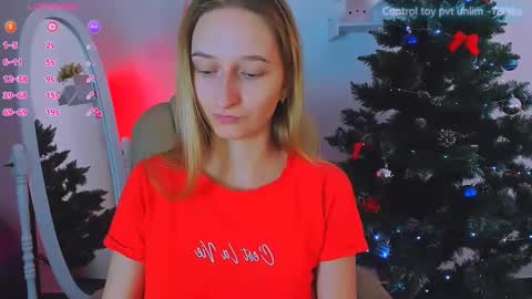 I am Rina online show from December 12, 2024, 6:36 am