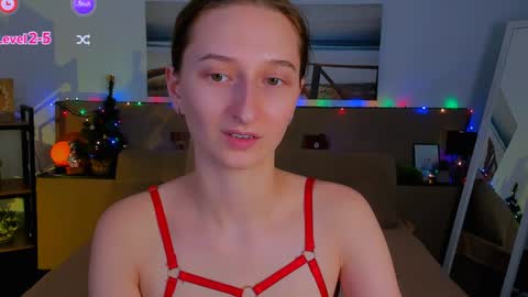 I am Rina online show from December 18, 2024, 1:02 pm