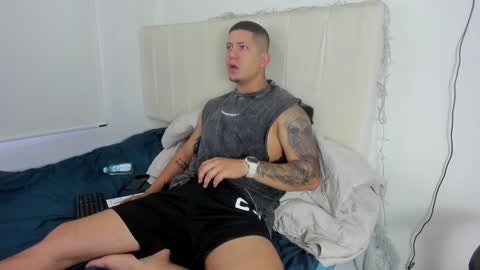 Snapshot of _robertobaggio chatting on December 8, 2024, 1:14 pm Roberto online show from December 8, 2024, 1:14 pm