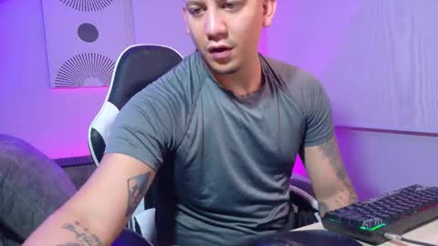 Roberto online show from March 7, 2026, 6:54 am