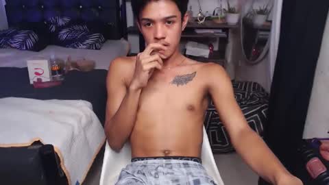 _robinmartinxx online show from February 27, 2025, 11:48 pm