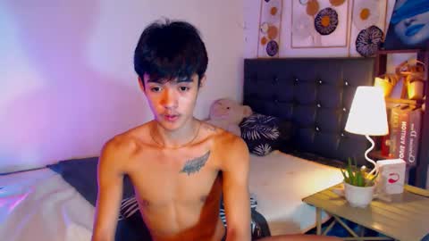 _robinmartinxx online show from March 6, 2025, 2:40 pm