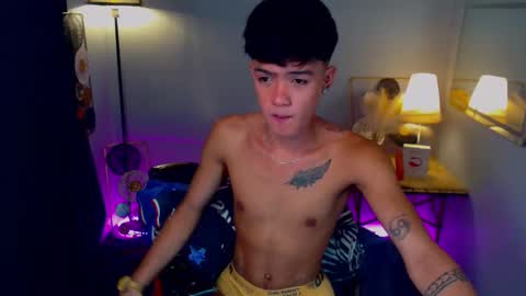 _robinmartinxx online show from September 13, 2025, 5:13 pm