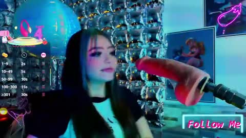 Zacura online show from October 29, 2025, 2:25 am