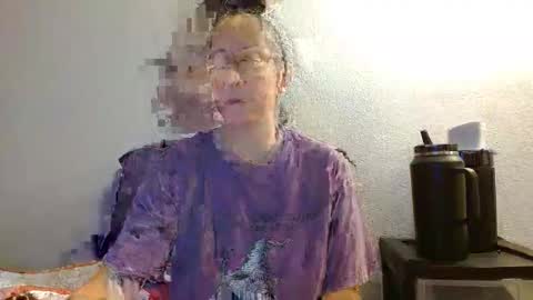 Sara Lynn online show from April 6, 2026, 12:41 am