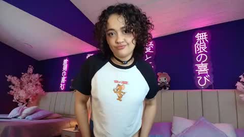 Snapshot of _sarahrose chatting on March 3, 2026, 4:07 am Sara online show from March 3, 2026, 4:07 am