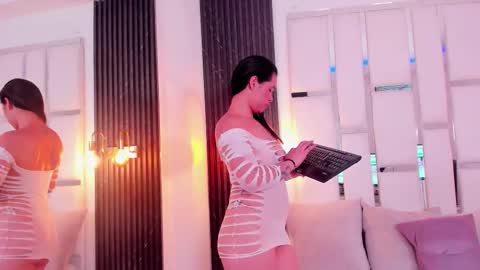_scarlett_voss online show from February 2, 2026, 10:19 pm