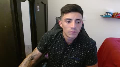 SCHNEIDER online show from November 21, 2025, 8:18 pm