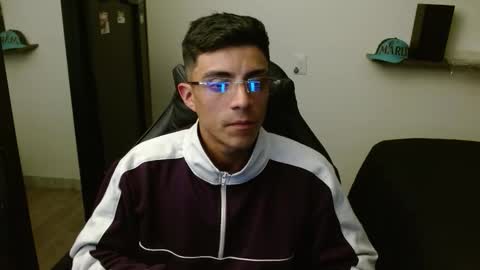 SCHNEIDER online show from February 3, 2026, 6:22 am