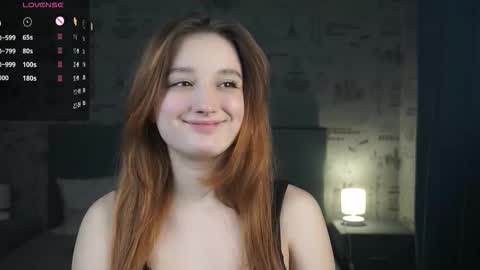 Snapshot of _sensual_vi_ chatting on October 10, 2025, 3:11 pm Amelie online show from October 10, 2025, 3:11 pm