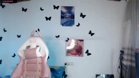 Snapshot of _serendepia_ chatting on February 25, 2025, 8:25 am Serendipia online show from February 25, 2025, 8:25 am