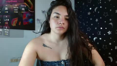 Snapshot of _serendepia_ chatting on May 7, 2026, 11:54 pm Serendipia online show from May 7, 2026, 11:54 pm