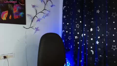 Snapshot of _serendepia_ chatting on June 5, 2026, 6:52 am Serendipia online show from June 5, 2026, 6:52 am