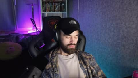 Ask me online show from September 29, 2025, 11:53 pm