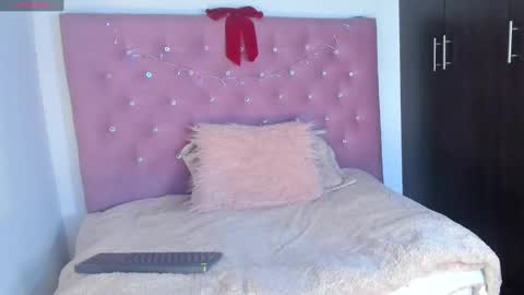 _sexbunny_ online show from December 27, 2024, 1:32 am